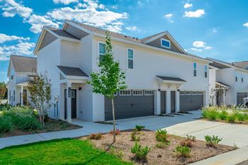 2-Car garage with private driveway at anthem luxury rentals  and apartments in huntsville, al